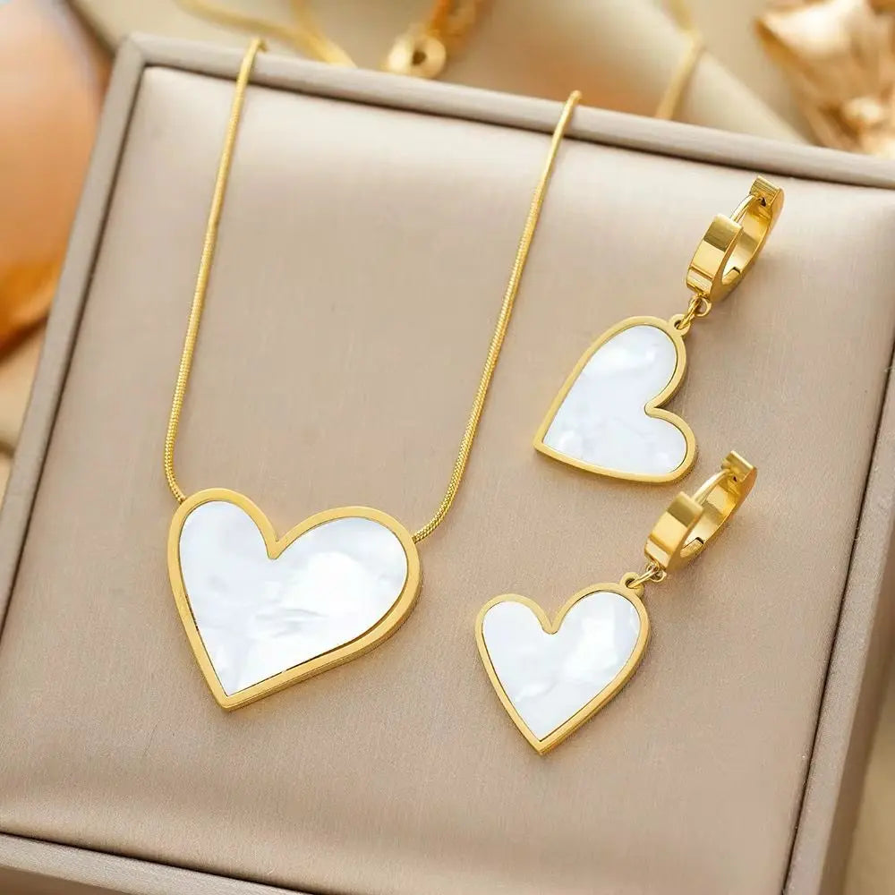 MARHOUHOU Heart Necklace and Earring Set in Gold
